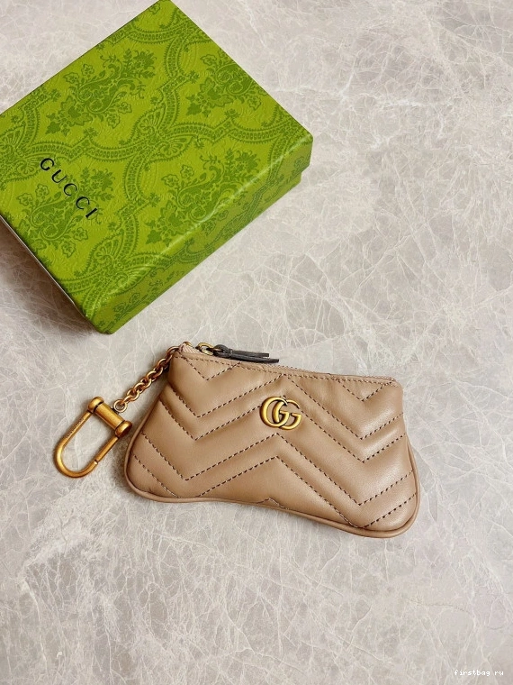 First bag ru GG Gucci key matelassé case Marmont 0802